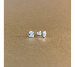 Shell Earring