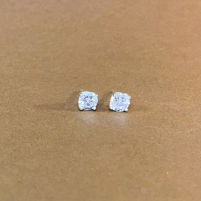 Earring Point Light 6mm Crystal